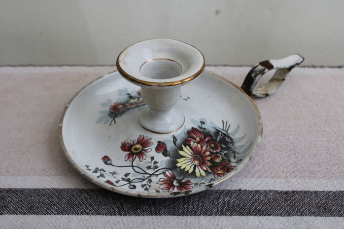 Ancien bougeoir en émail