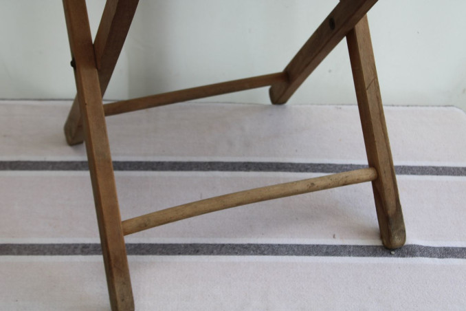 Ancienne chaise pliante en bois