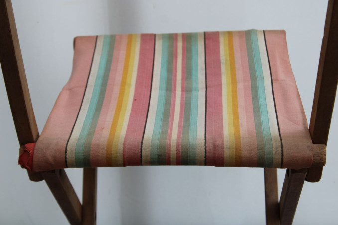 Ancienne chaise pliante en bois