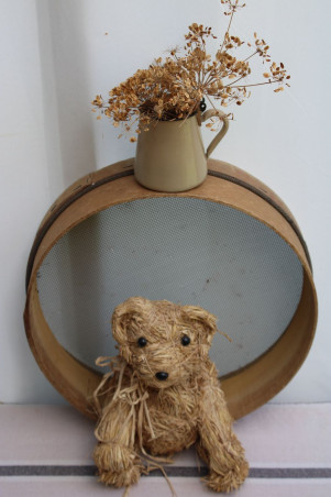 Ancien tamis en bois