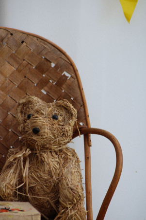 Chaise enfant en châtaignier