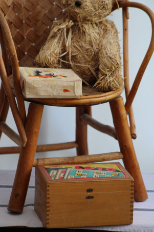 Chaise enfant en châtaignier