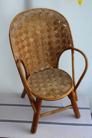 Chaise enfant en châtaignier