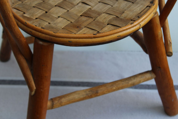 Chaise enfant en châtaignier