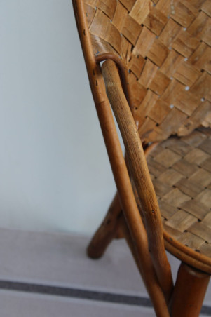 Chaise enfant en châtaignier