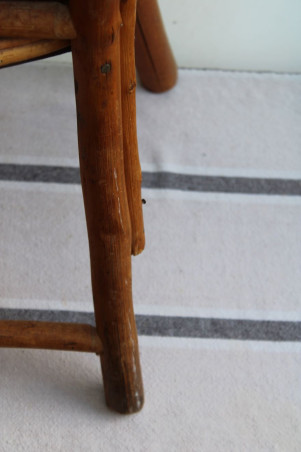 Chaise enfant en châtaignier