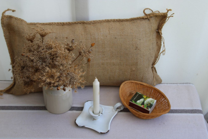 Ancien bougeoir en émail