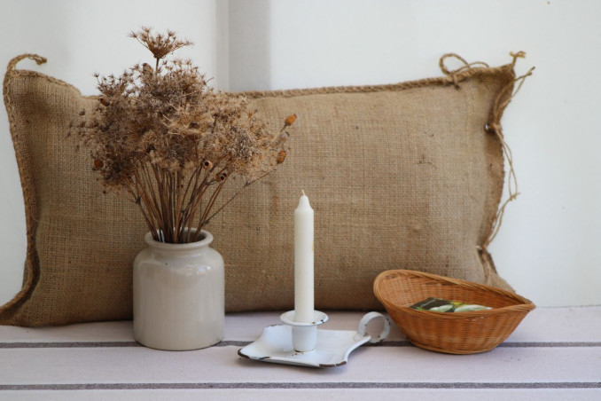 Ancien bougeoir en émail