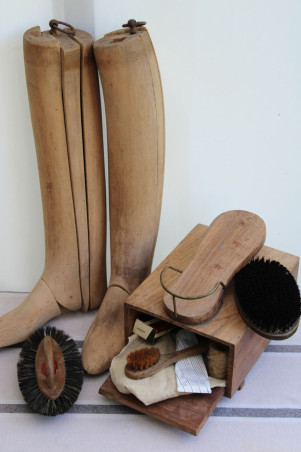 Boîte à cirage en bois