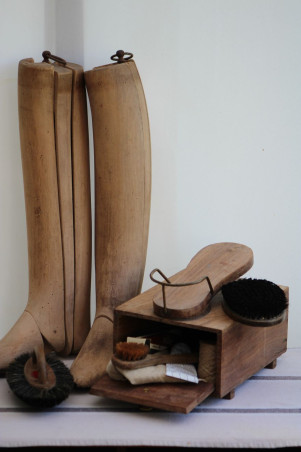 Boîte à cirage en bois