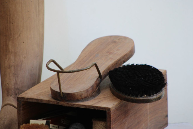 Boîte à cirage en bois