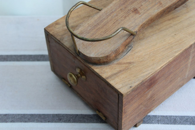 Boîte à cirage en bois
