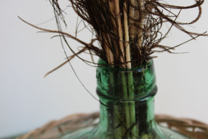 Dame-jeanne en verre et osier