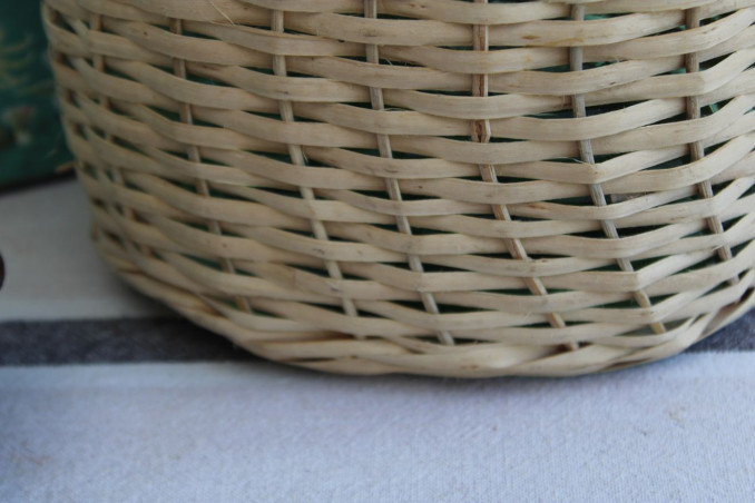 Dame-jeanne en verre et osier