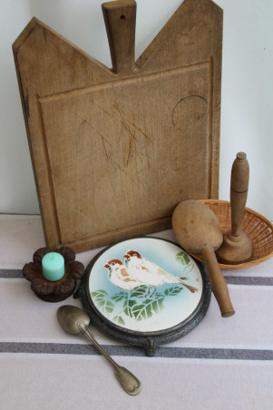 Ancien dessous de plat en céramique