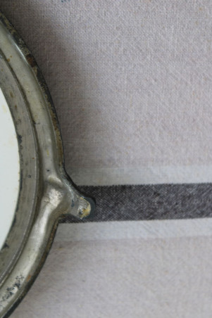 Ancien dessous de plat en céramique