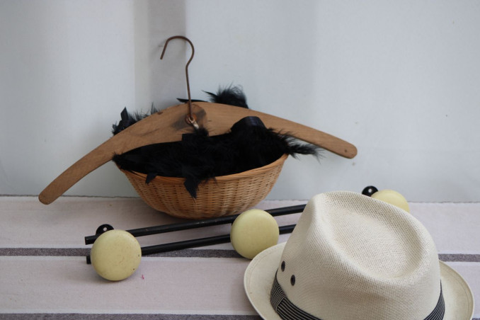 Porte-manteaux en métal