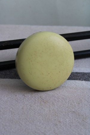 Porte-manteaux en métal