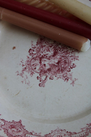 Ancien plat de service Terre de fer