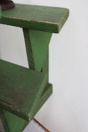 présentoir à fleurs en bois