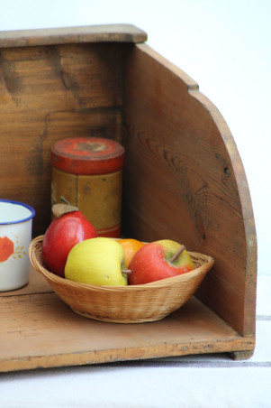 Ancien banc de lavandière en bois