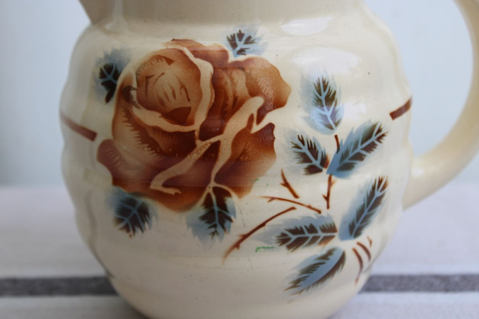 Ancien pichet en céramique DIGOIN