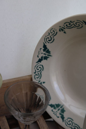 Lot de 8 assiettes en céramique "Papillons"