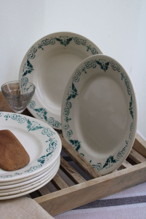 Lot de 8 assiettes en céramique "Papillons"