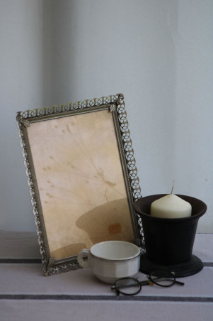 Cadre en métal argenté