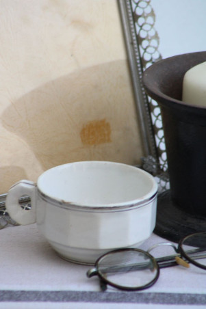 Cadre en métal argenté