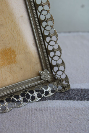 Cadre en métal argenté