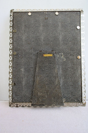 Cadre en métal argenté