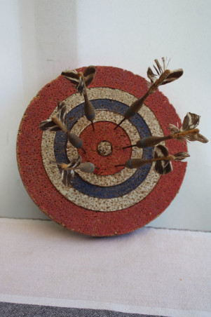 Ancien jeu de fléchettes en bois