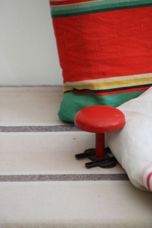 Porte-manteaux en métal