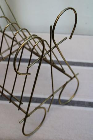 Porte-vinyles en métal doré