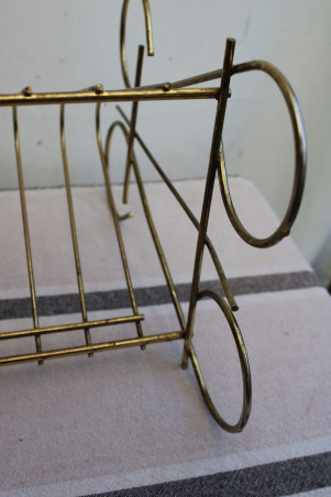 Porte-vinyles en métal doré