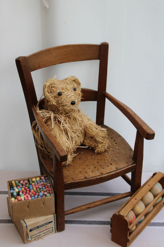 Chaise enfant en bois
