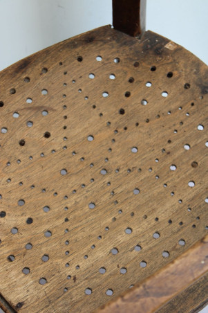Chaise enfant en bois