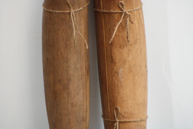 Paire d'embauchoirs en bois