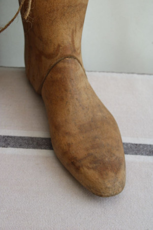Paire d'embauchoirs en bois