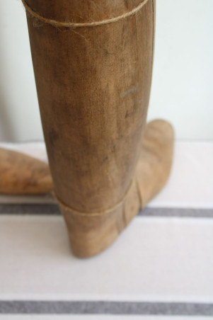 Paire d'embauchoirs en bois