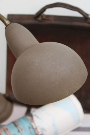 Lampe à poser en métal