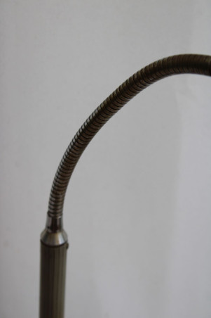 Lampe à poser en métal