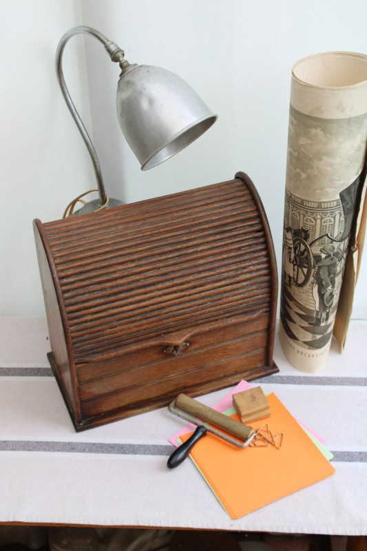 Range-courrier en bois