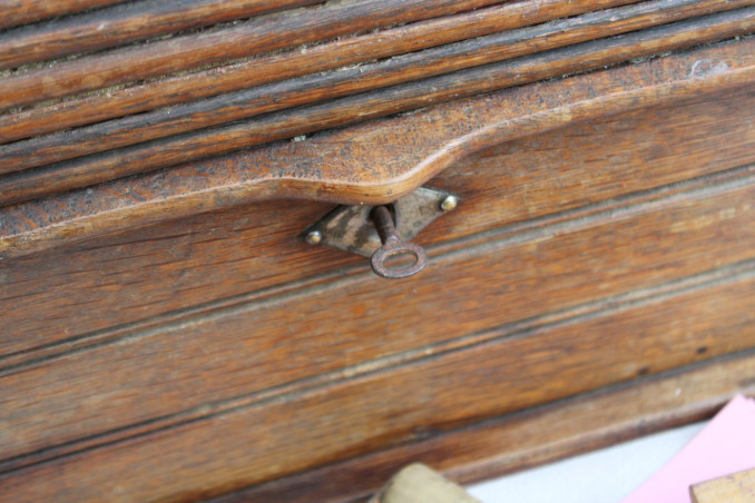 Range-courrier en bois