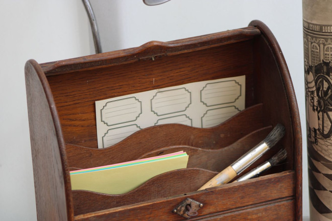 Range-courrier en bois
