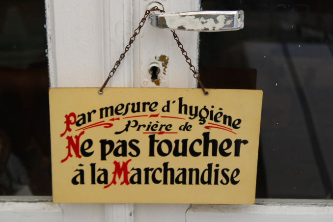 Ancienne plaque en plastique