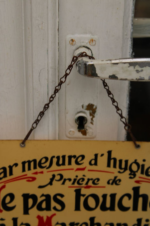 Ancienne plaque en plastique