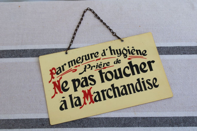 Ancienne plaque en plastique