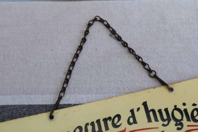 Ancienne plaque en plastique